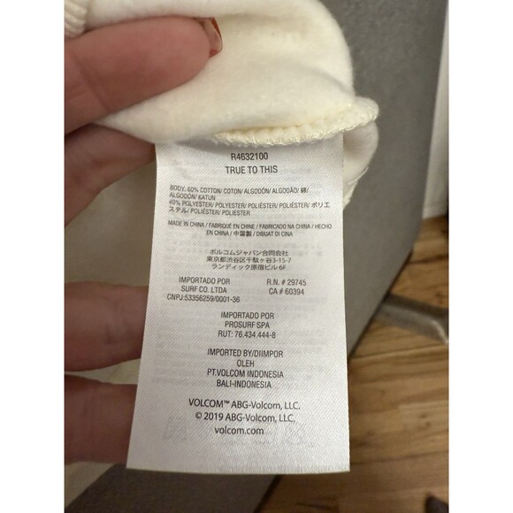 NWT Girls L large 10/12 Volcom crewneck sweatshirt cream Retail $30 - Picture 6 of 7